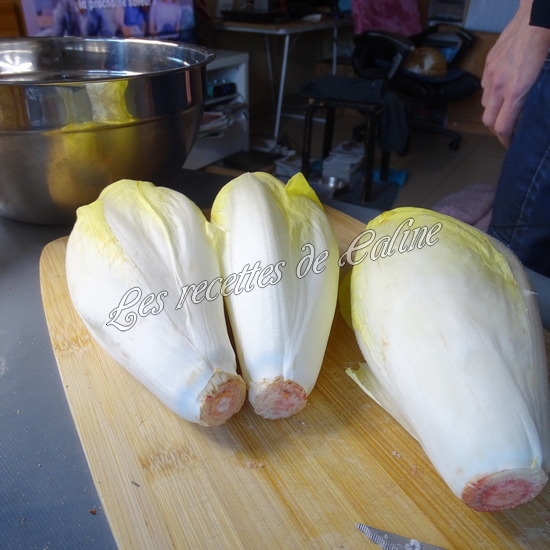 Endives et pommes de terre à la saucisse de Morteau et poitrine fumée04