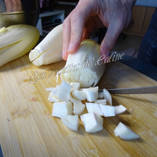 Endives et pommes de terre à la saucisse de Morteau et poitrine fumée05