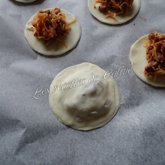 Feuilletés à la viande hachée22