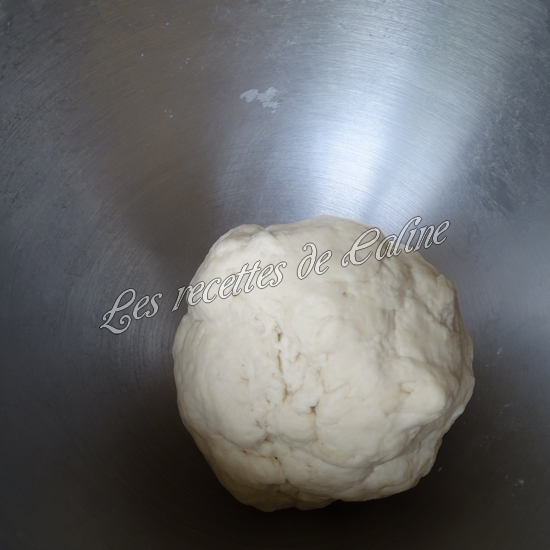 Pains aux saucisses16