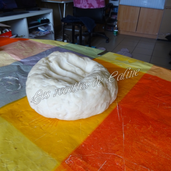 Pains aux saucisses18