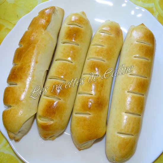 Pains aux saucisses30