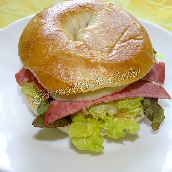 Bagel à la pomme et salami15