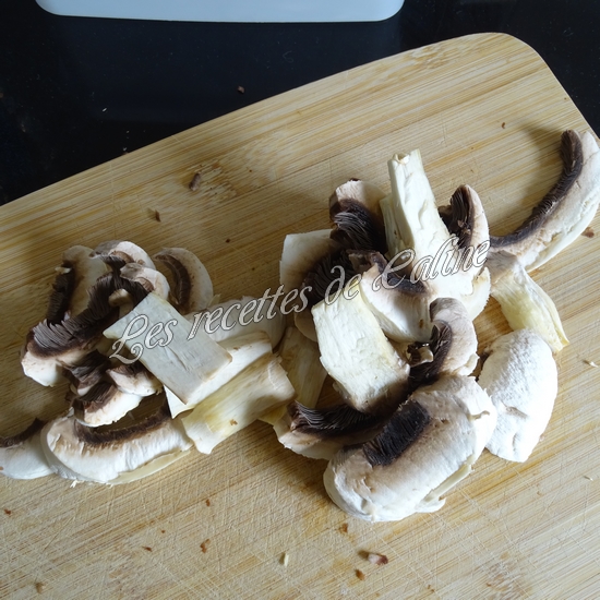 Sauté de dinde aux lardons et champignons05