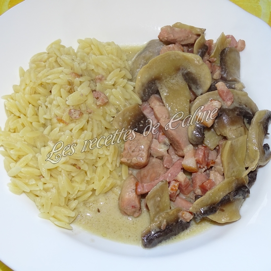 Sauté de dinde aux lardons et champignons21