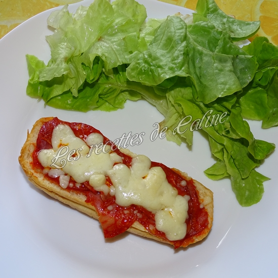 Petit pain pizza au chorizo11