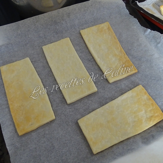 Feuilletés de quenelles à la volaille24