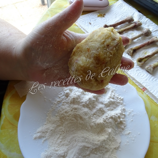 Pilon de poulet pané farcie à la pomme de terre et fromage37