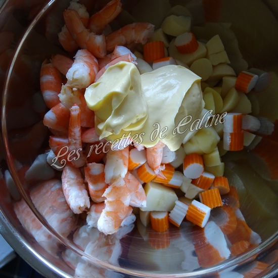 Salade de pommes de terre au surimi et crevettes12
