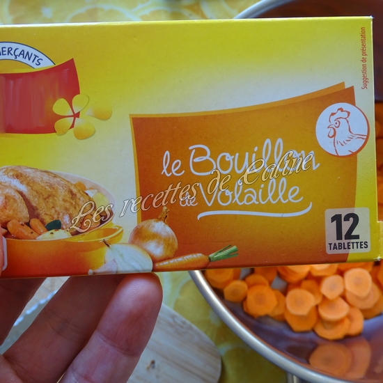 Potage de poireaux et carottes au parmesan avec leurs pâtes coquillettes07