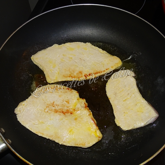 Brick au poulet fromage et oeuf coulant04