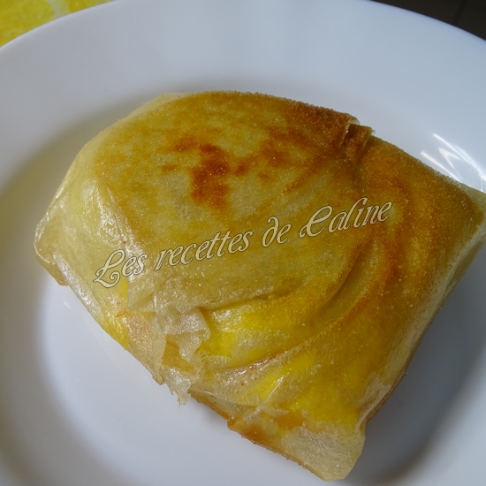 Brick au poulet fromage et oeuf coulant30