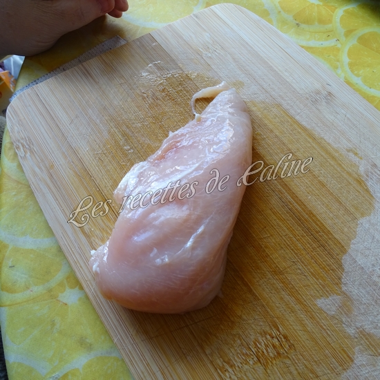 Poulet croustillant à la sauce tomate01