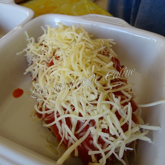 Poulet croustillant à la sauce tomate26