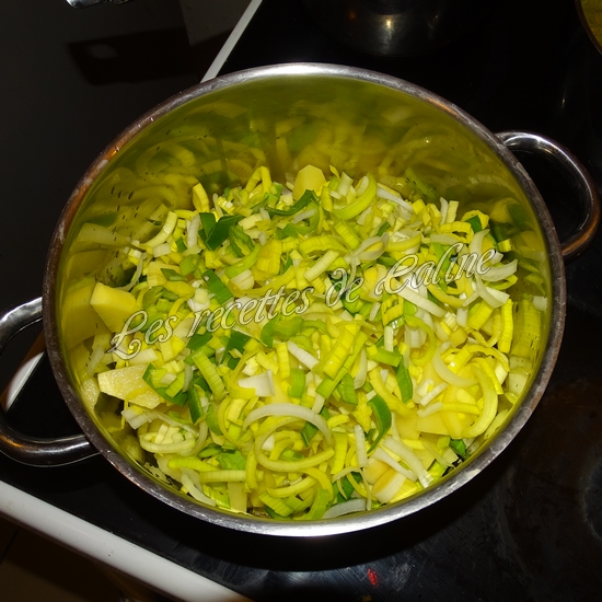 Velouté de poireaux et pommes de terre08