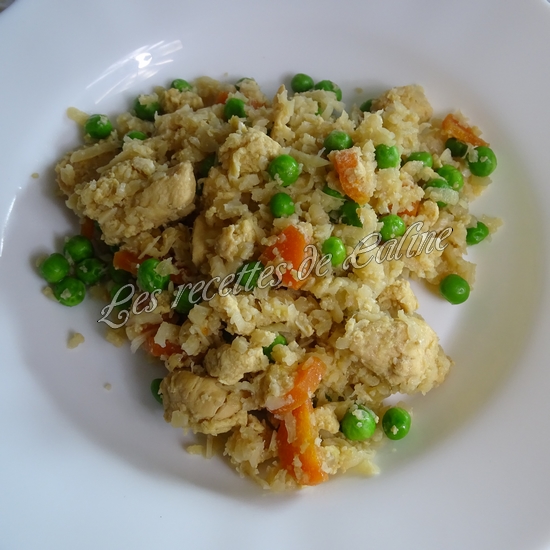 Riz de chou-fleur frit au poulet30