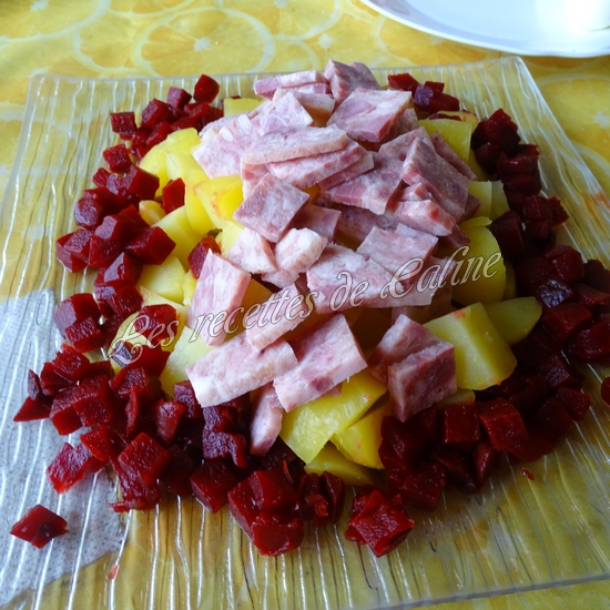 Salade de pommes de terre aux betteraves et museau de porc07