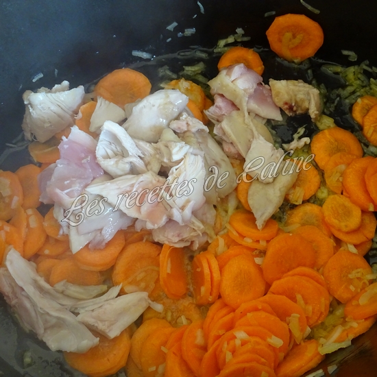 Soupe crémeuse au poulet et au riz09