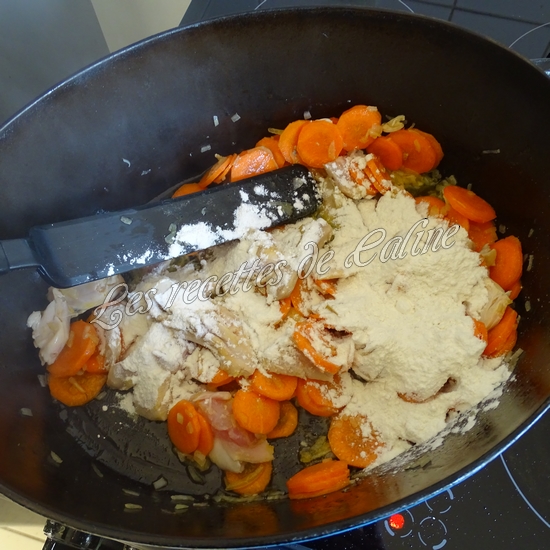 Soupe crémeuse au poulet et au riz11