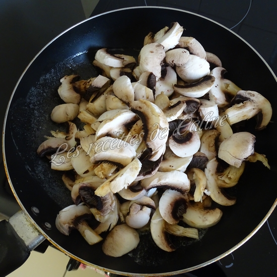 Chausson au champignons et boursin04