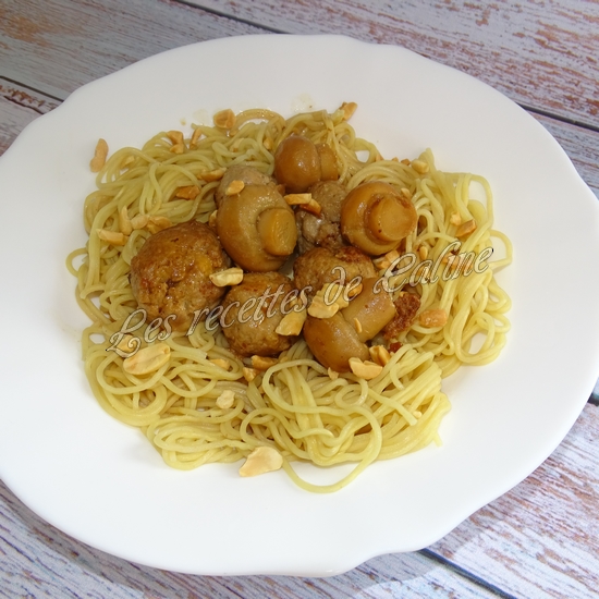 One pot nouilles asiatiques, champignons et boulettes de dinde22