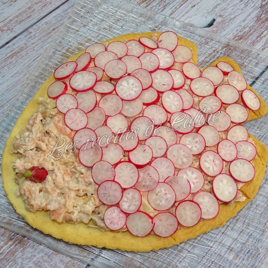 Tarte fine aux rillettes de saumon et radis15