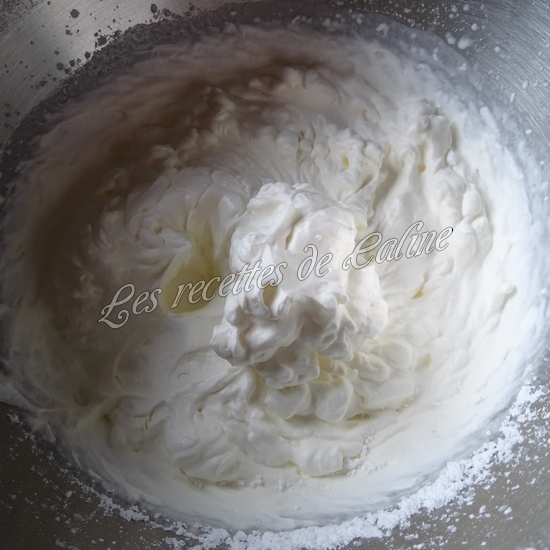 Triangle feuilletée chantilly &amp; fraises16