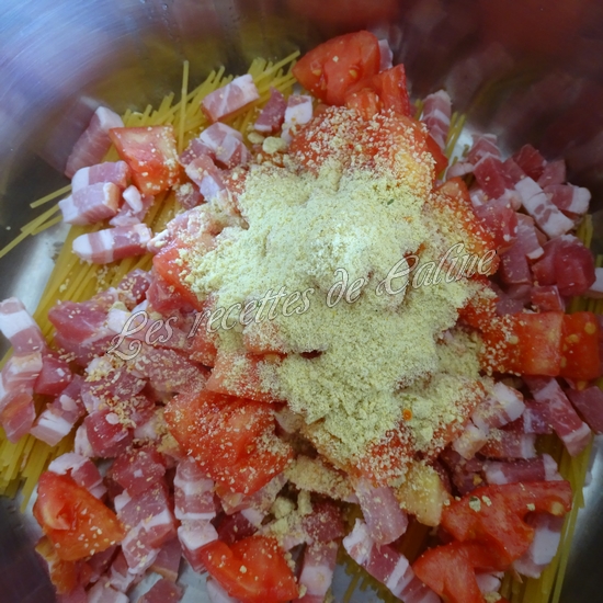 One pot pasta tomates, lardons08