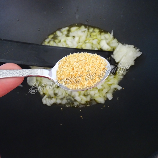 Poêlée de semoule à la tomate et petits pois04