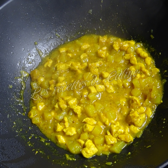 Chaussons farcis au poulet au curry - Curry puff17