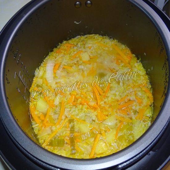 Soupe de légumes à la saucisse de Montbéliard à l'autocuiseur16