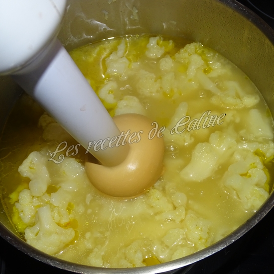 Velouté de chou-fleur à la mimolette10