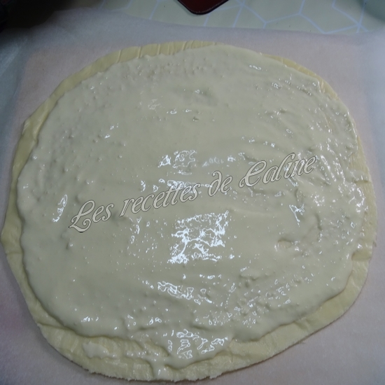 pizza à la crème de camembert et poulet03