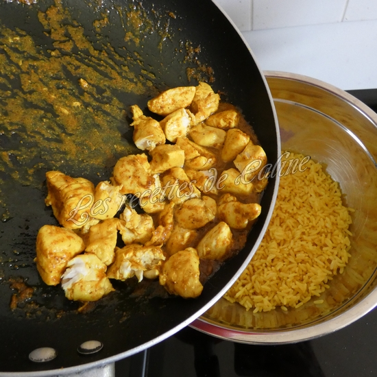 Salade de riz au poulet à l'indienne10