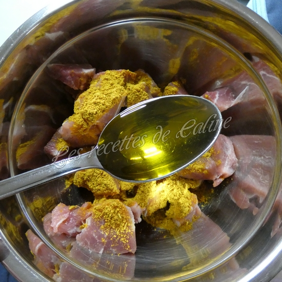 Brochettes de sauté de porc et sauce camembert04