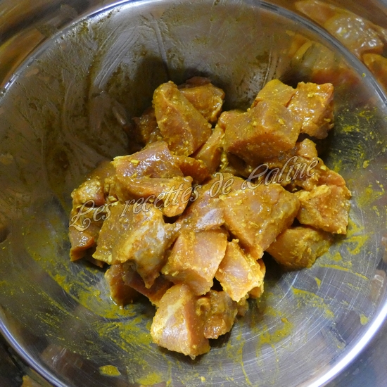 Brochettes de sauté de porc et sauce camembert06