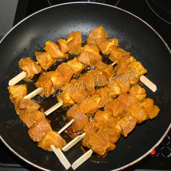 Brochettes de sauté de porc et sauce camembert10