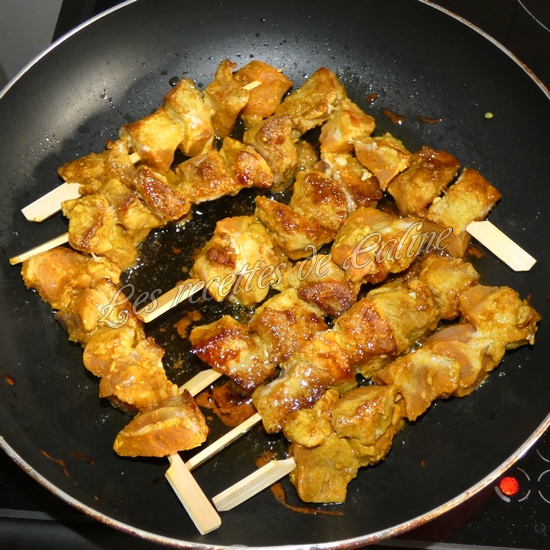 Brochettes de sauté de porc et sauce camembert11