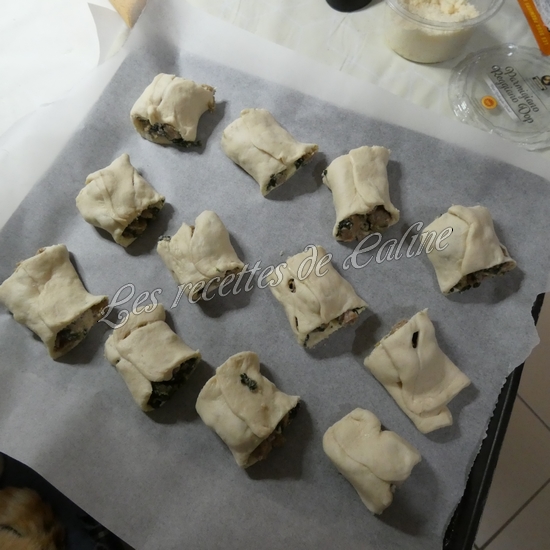 Roulés à la saucisse et aux épinards12