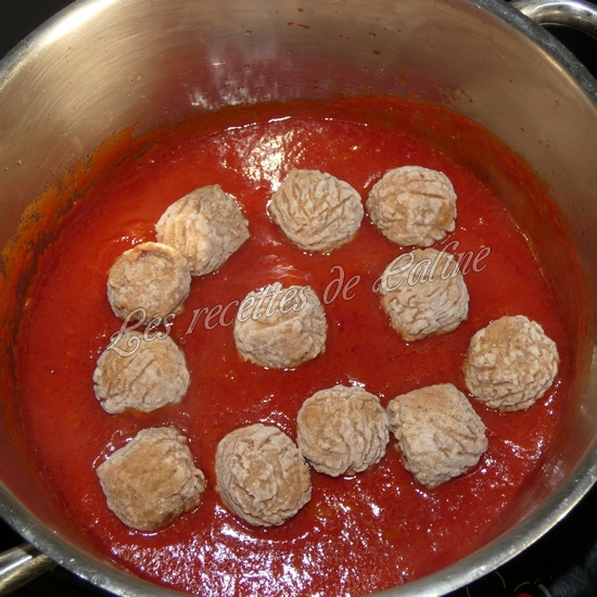 Boulettes de viande à la sauce au ketchup07