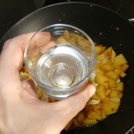 Curry de pommes de terre et petits pois14