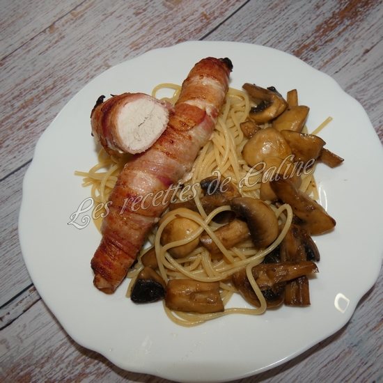 Escalope de dinde à la poitrine fumée et champignons de Paris11