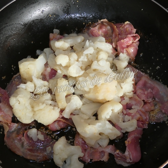 Linguine à la pancetta au chou fleur et à l’ail07