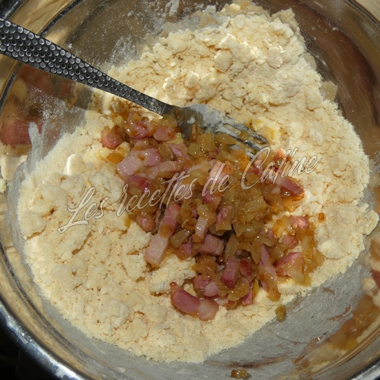 cookies oignons, cantal et lardons recette partenaire12