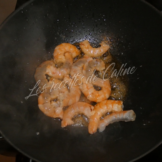 Sauté de crevettes teriyaki sur nouilles udon06
