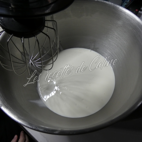 Roulé au maroilles et sa chantilly parmesan15