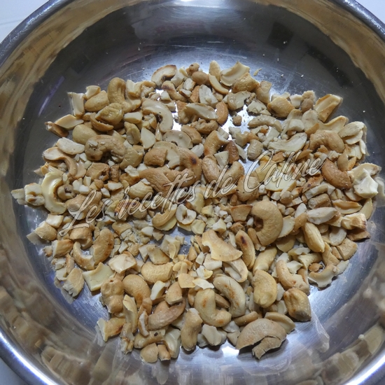 Salade de semoule aux raisins sec et aux noix de cajou05