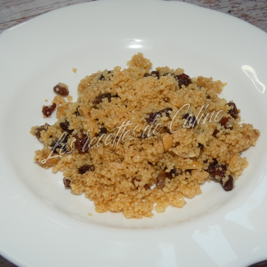Salade de semoule aux raisins sec et aux noix de cajou13