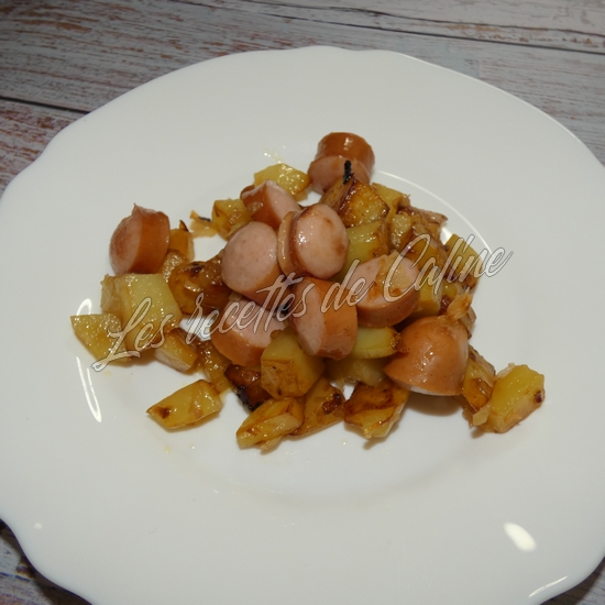 Poelee de pommes de terre et saucisses de Francfort11