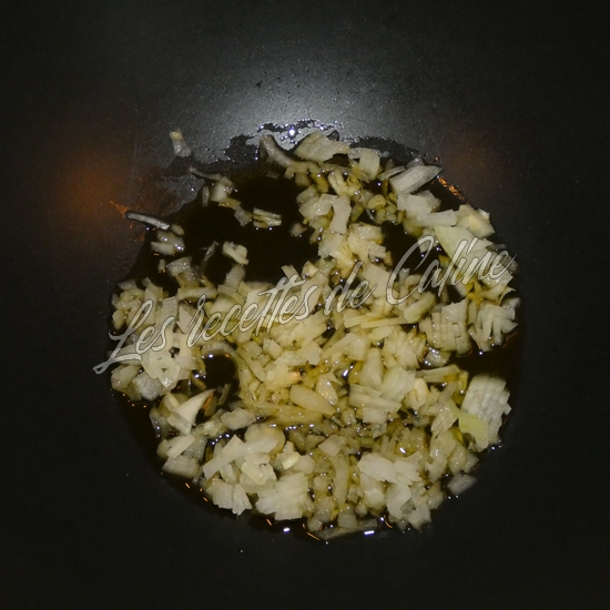 Spaghettis au ragout de saucisson de Lyon04